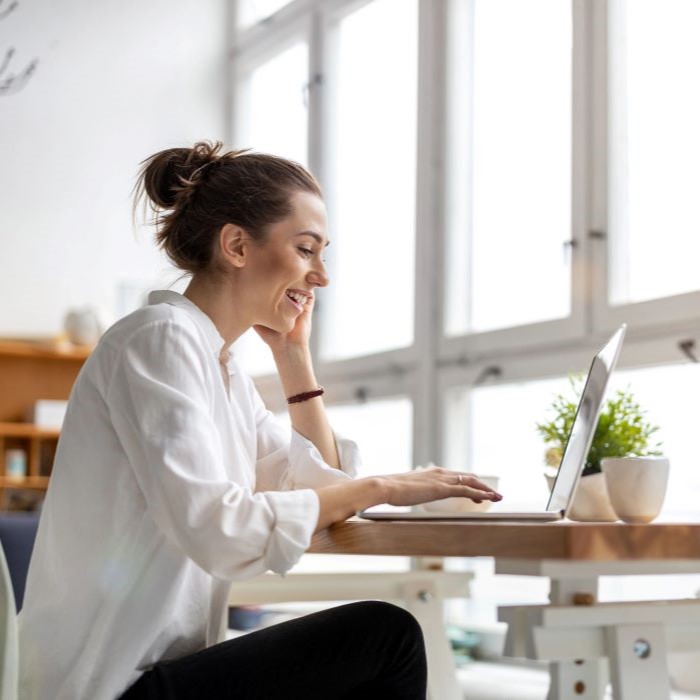 woman laptop